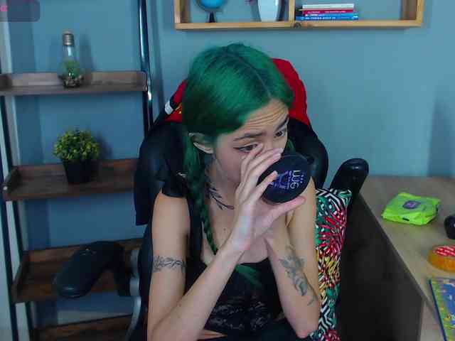 ErikaStevens webcam