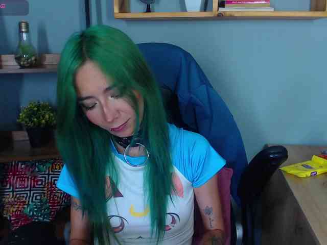 ErikaStevens webcam
