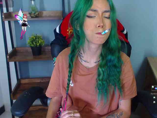 ErikaStevens webcam