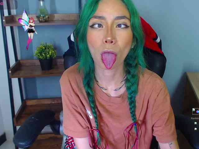 ErikaStevens webcam