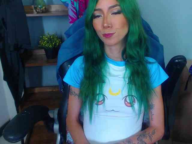 ErikaStevens webcam