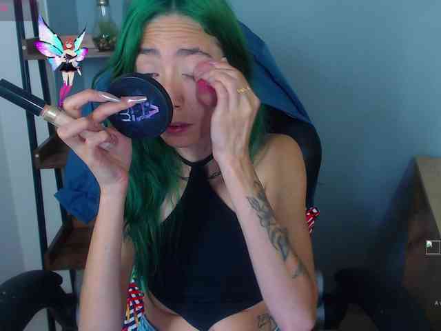 ErikaStevens webcam
