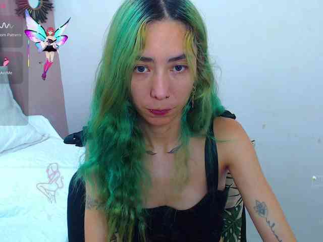 ErikaStevens webcam
