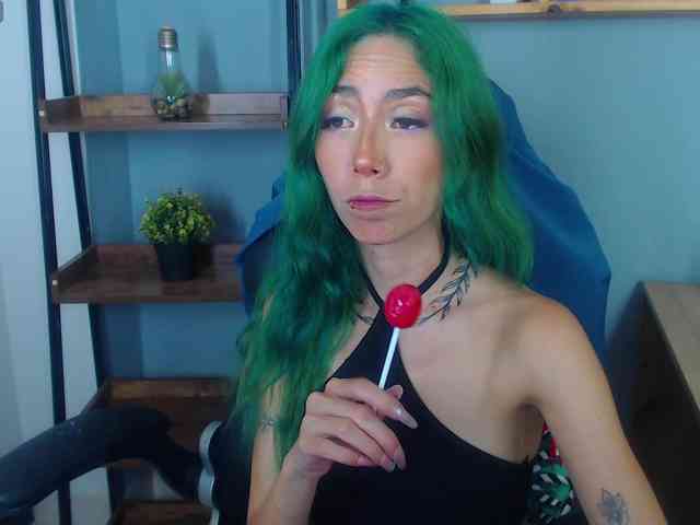 ErikaStevens webcam