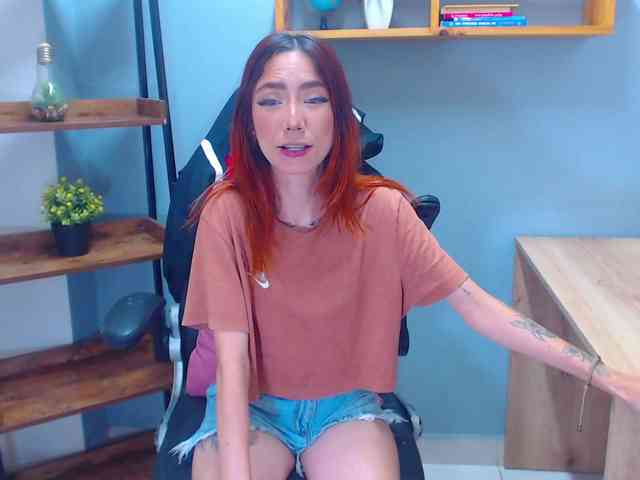 ErikaStevens webcam