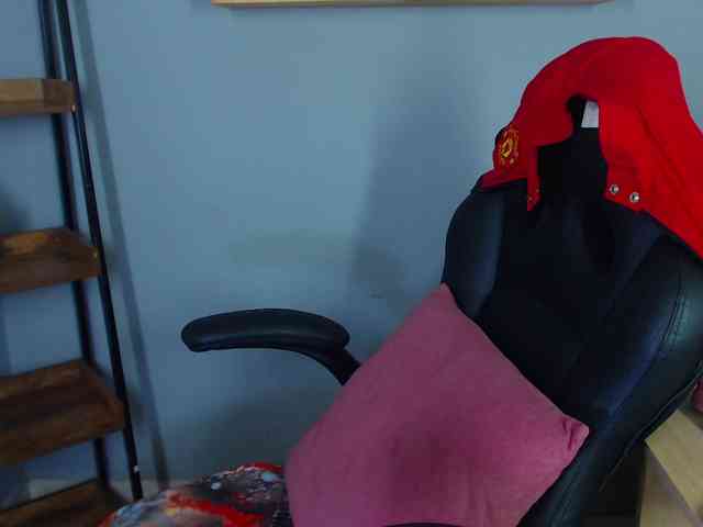 ErikaStevens webcam