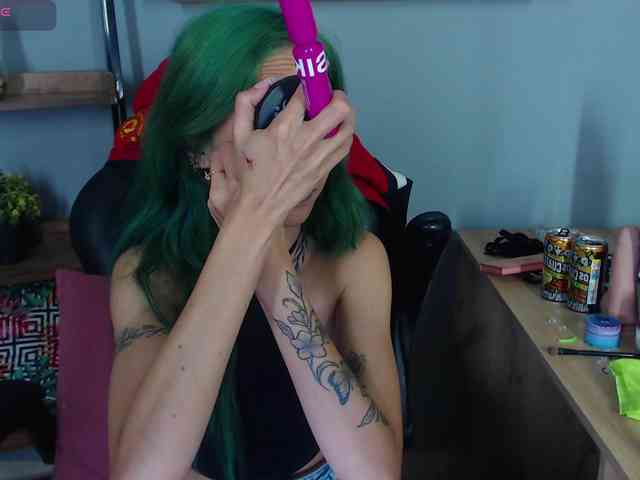 ErikaStevens webcam