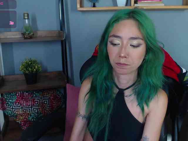 ErikaStevens webcam