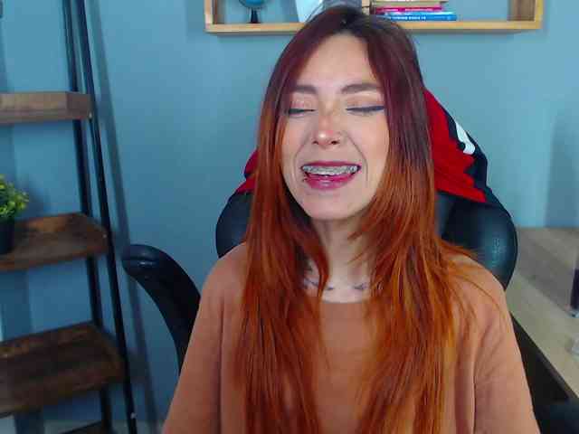 ErikaStevens webcam