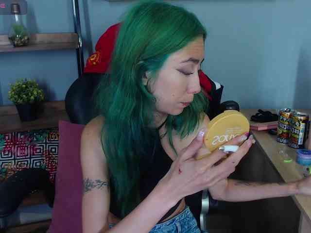 ErikaStevens webcam