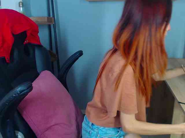 ErikaStevens webcam