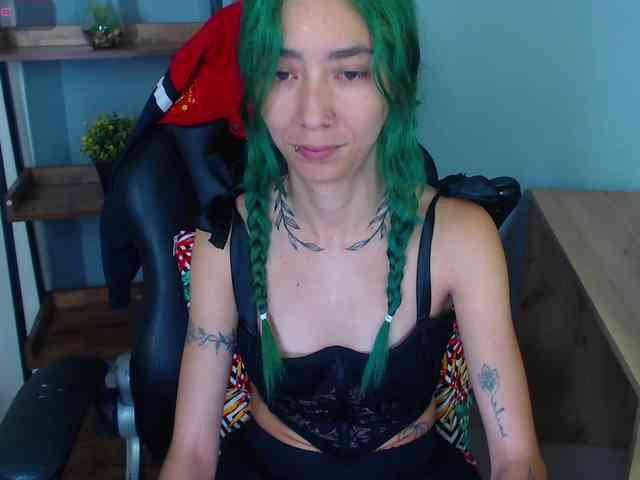 ErikaStevens webcam