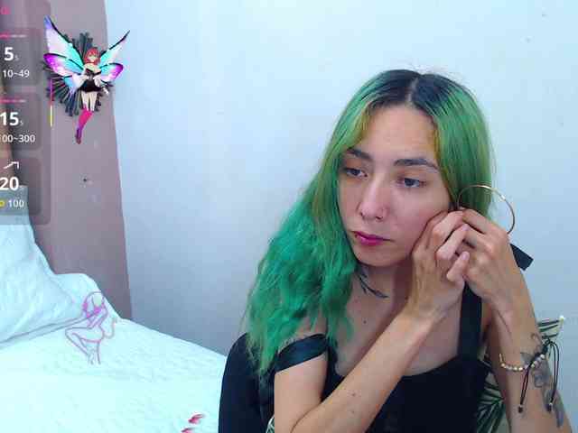 ErikaStevens webcam