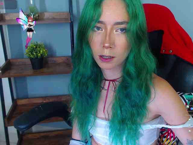 ErikaStevens webcam