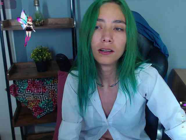 ErikaStevens webcam
