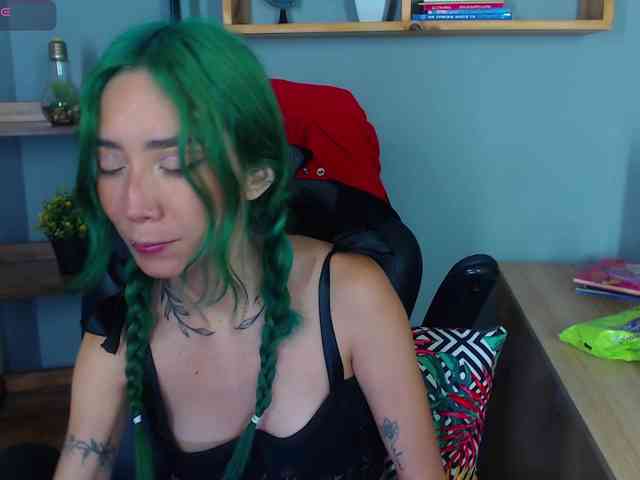 ErikaStevens webcam