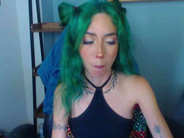 ErikaStevens webcam
