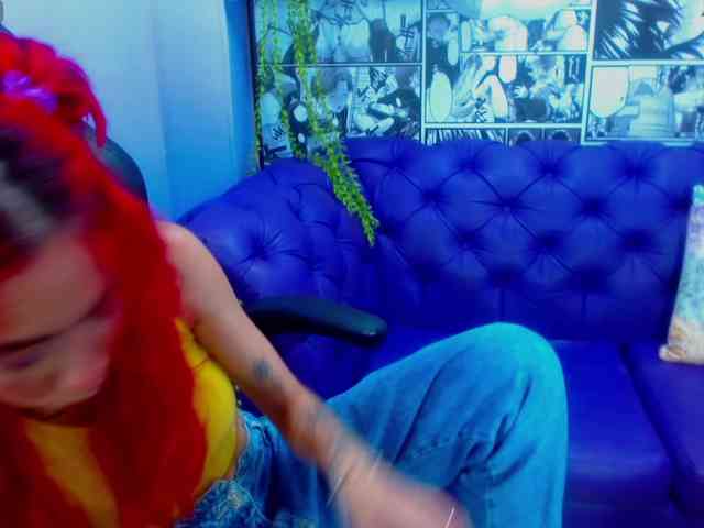 ErikaStevens Live Webcam on BongaCams