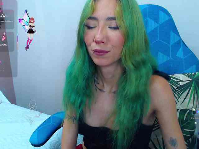 ErikaStevens webcam