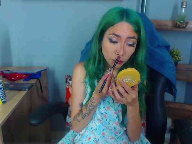 ErikaStevens webcam