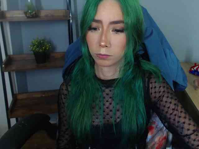ErikaStevens webcam