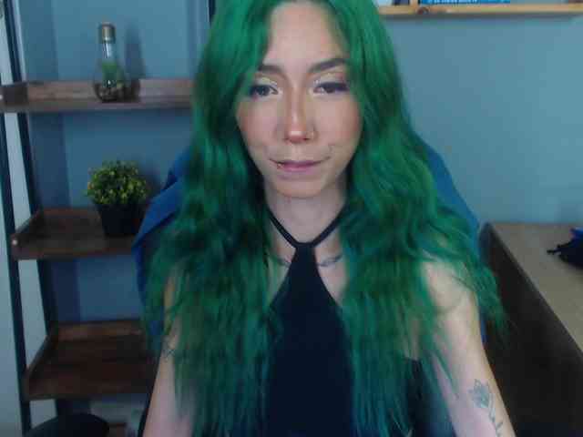 ErikaStevens webcam