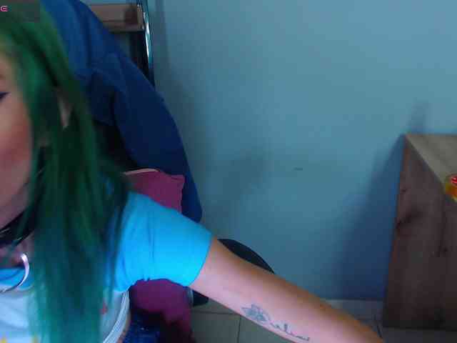 ErikaStevens webcam