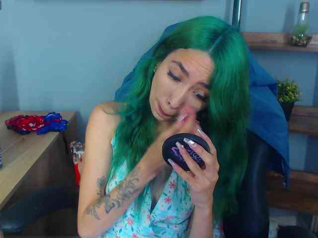 ErikaStevens webcam