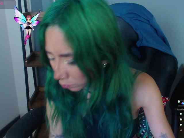 ErikaStevens webcam