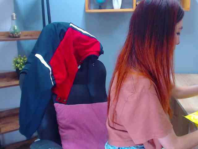 ErikaStevens webcam
