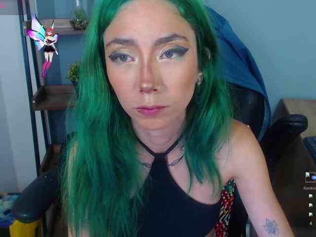 ErikaStevens webcam