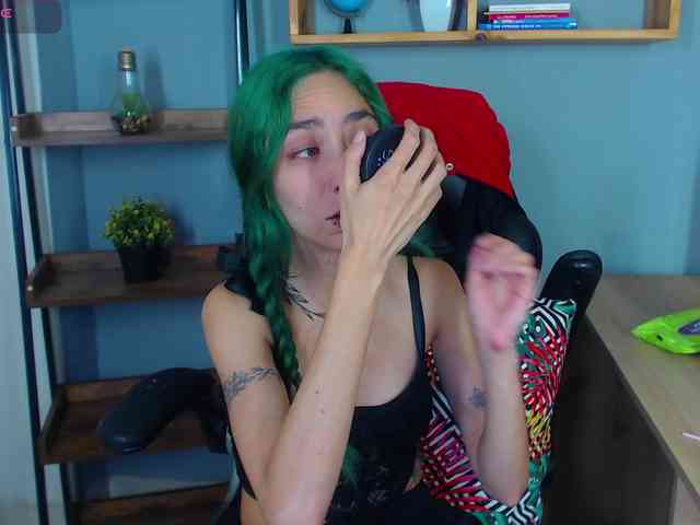 ErikaStevens webcam