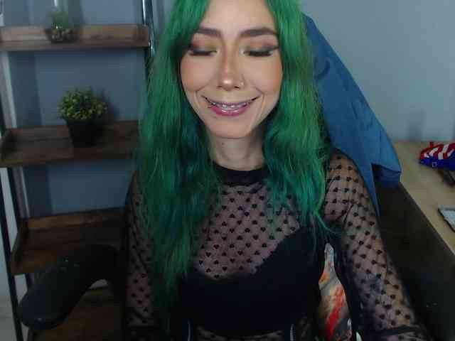 ErikaStevens webcam