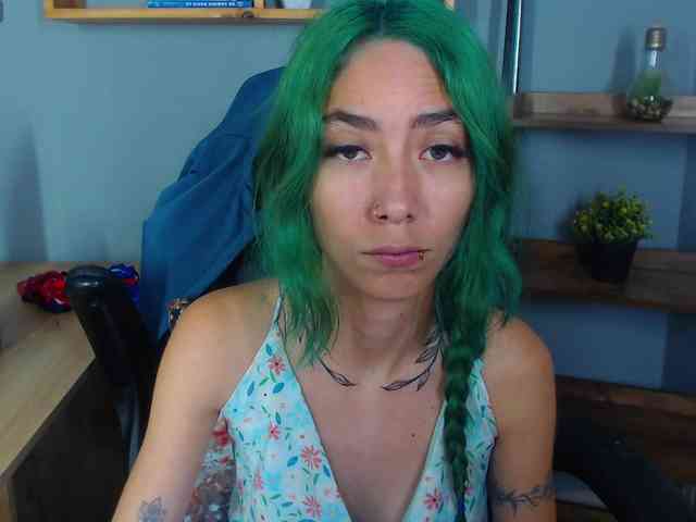 ErikaStevens webcam
