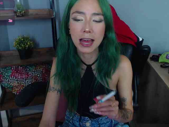 ErikaStevens webcam