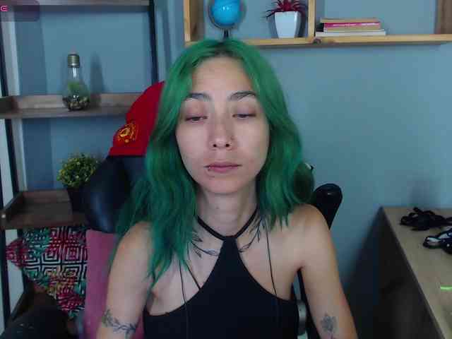 ErikaStevens webcam
