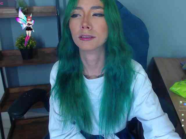 ErikaStevens webcam