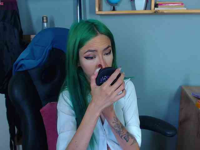 ErikaStevens webcam