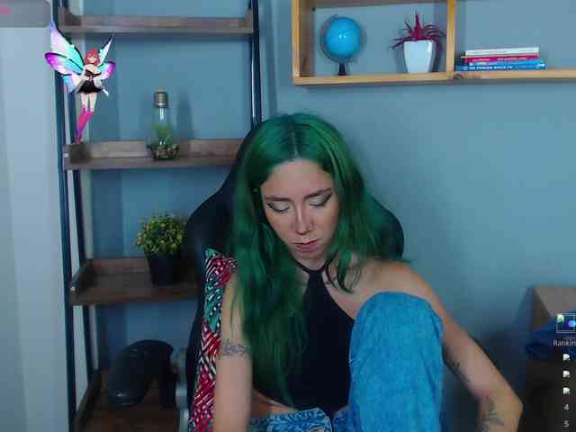 ErikaStevens webcam