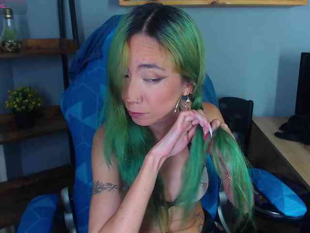 ErikaStevens webcam