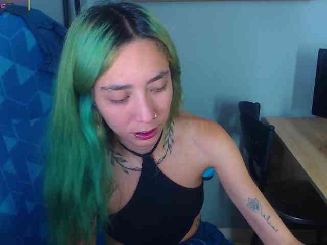 ErikaStevens webcam