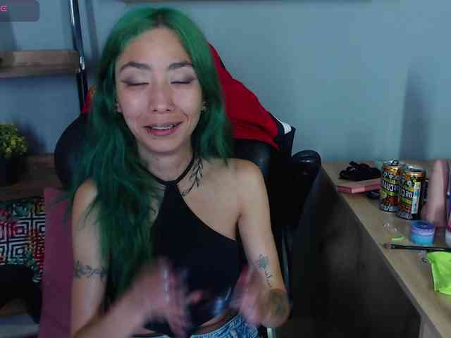 ErikaStevens webcam