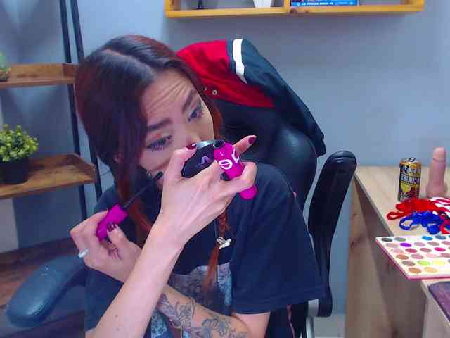ErikaStevens webcam