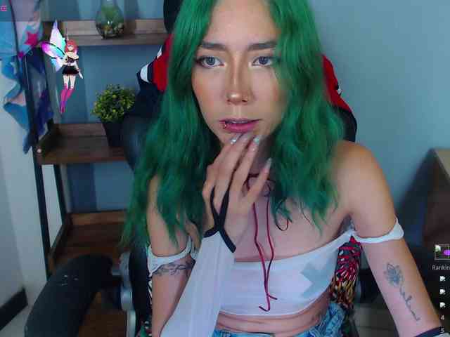 ErikaStevens webcam