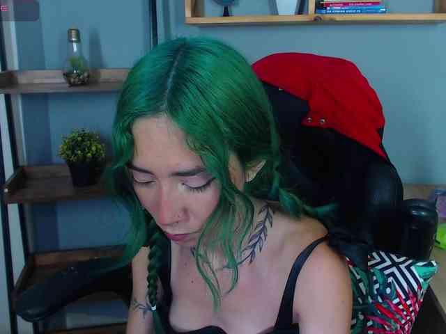 ErikaStevens webcam