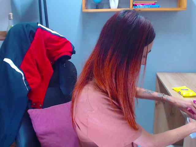 ErikaStevens webcam