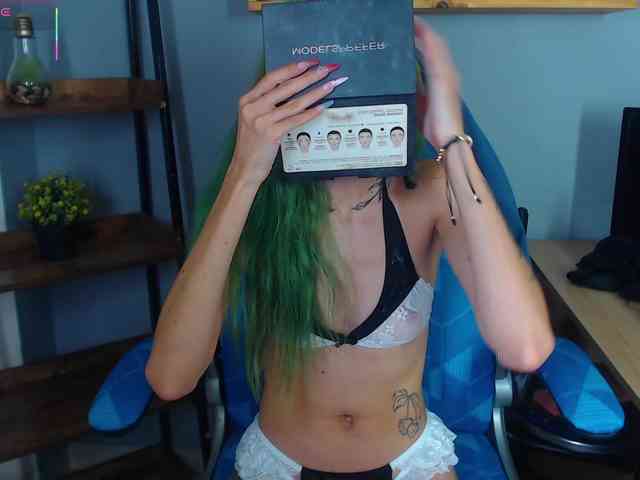 ErikaStevens webcam