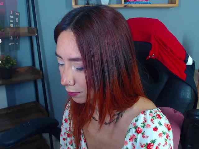 ErikaStevens webcam