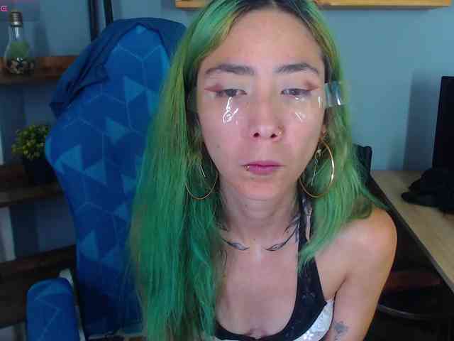 ErikaStevens webcam