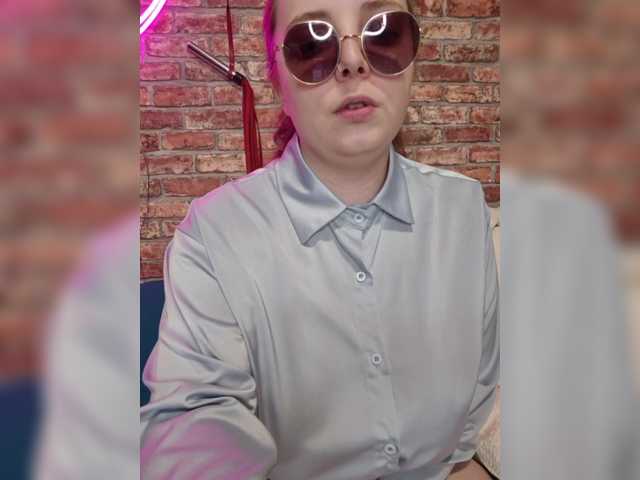  Caramel-pussy chat room